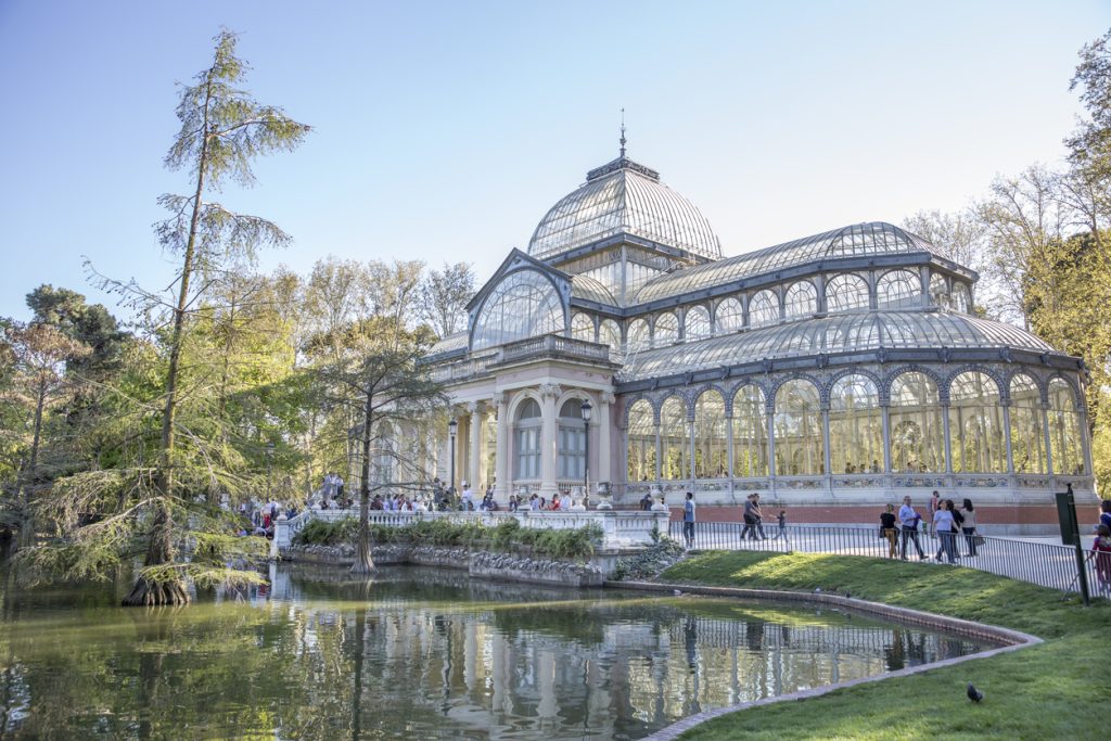 Imagen del Palacio de Cristal, en el parque de El Retiro