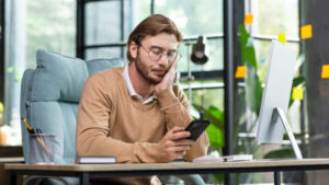 El código CNAE de las actividades de Fisioterapia ha variado y pasa a ser el 8695. Tienes que comunicar este cambio a la Seguridad Social antes del 30 de junio de 2025