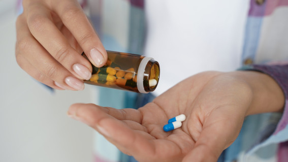 Entre los objetivos del curso están la actualización y ampliación de los conocimientos que los fisioterapeutas deben tener en relación con los fármacos que puedan estar tomando sus pacientes