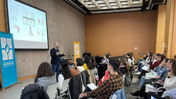 Jornada formativa sobre la campaña de Fomento de hábitos saludables en escolares