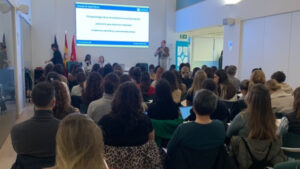 La Jornada de salud pélvica superó la audiencia prevista de 60 personas y generó una larga lista de espera