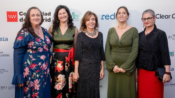 El Colegio ha resultado finalista de los premios WomenCEO, dentro de la categoría “Institución que más ha apoyado el liderazgo femenino”.