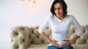 Uno de los principales objetivos de la Fisioterapia ante la endometriosis es aliviar el dolor, crónico en ocasiones, de las mujeres afectadas.