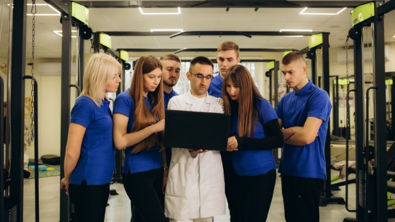 inclusión en el sistema de la Seguridad Social de los alumnos que realicen prácticas formativas y prácticas académicas externas incluidas en programas de formación