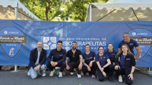 Un equipo del Colegio asistió a las personas participantes en la Zurich Rock ‘n’ Roll Running Series Madrid que necesitaron ayuda
