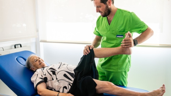 El abordaje de la ELA desde la Fisioterapia puede ayudar a incrementar la autonomía de los pacientes y a paliar el dolor