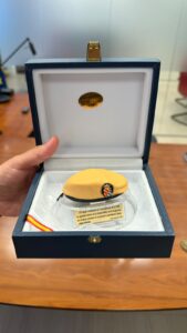 Reconocimiento entregado al Colegio